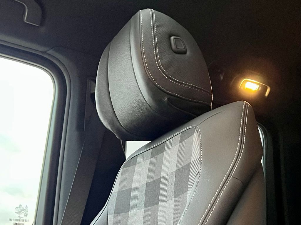 Certified 2025 Mercedes-Benz G 550 image 29