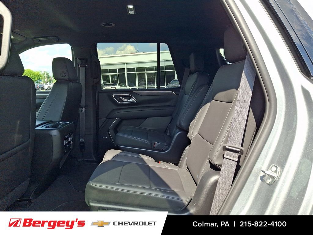 Certified 2023 Chevrolet Tahoe Z71 w/ Luxury Package AWD/4WD image 11
