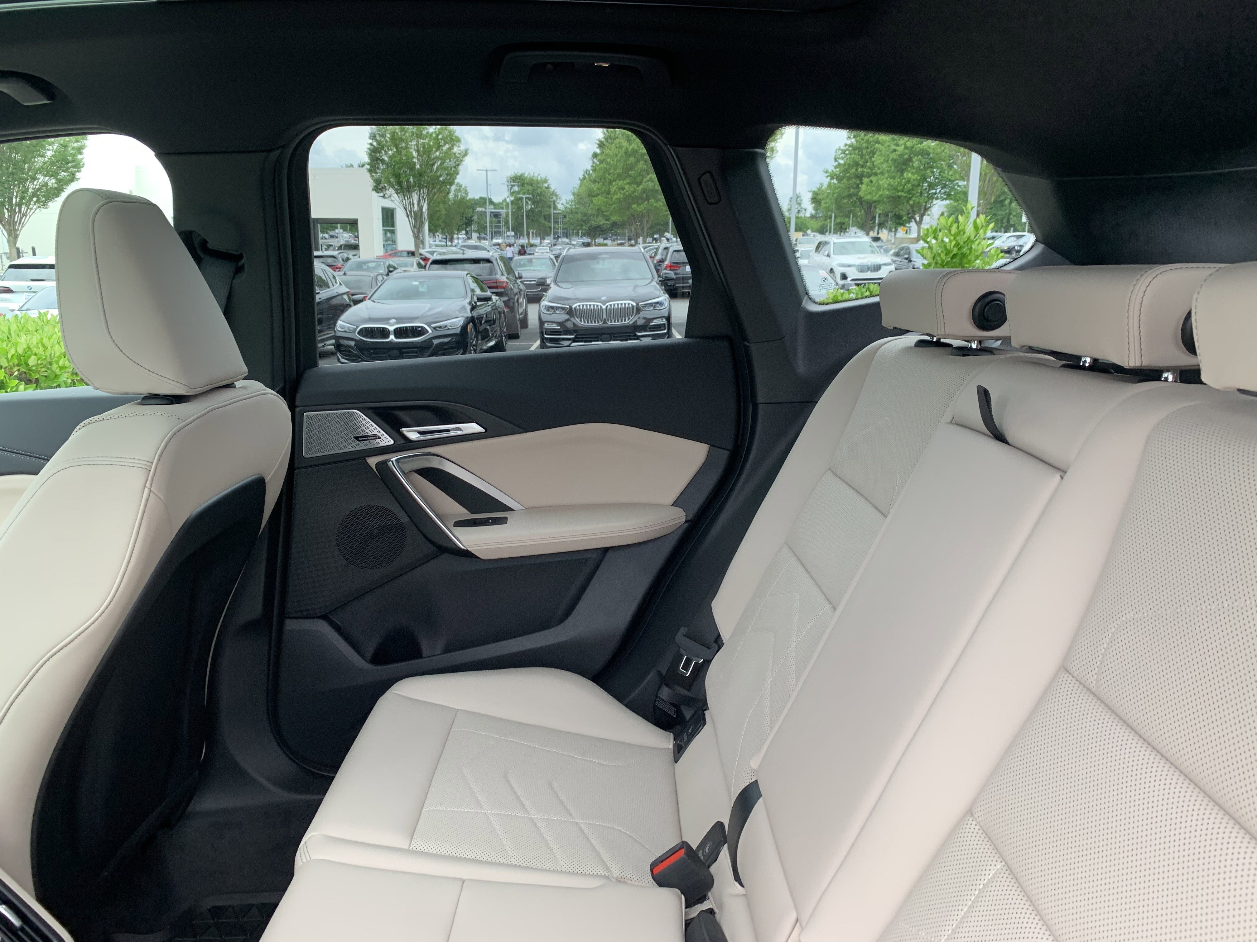 Certified 2025 BMW X1 xDrive28i w/ Premium Package image 33