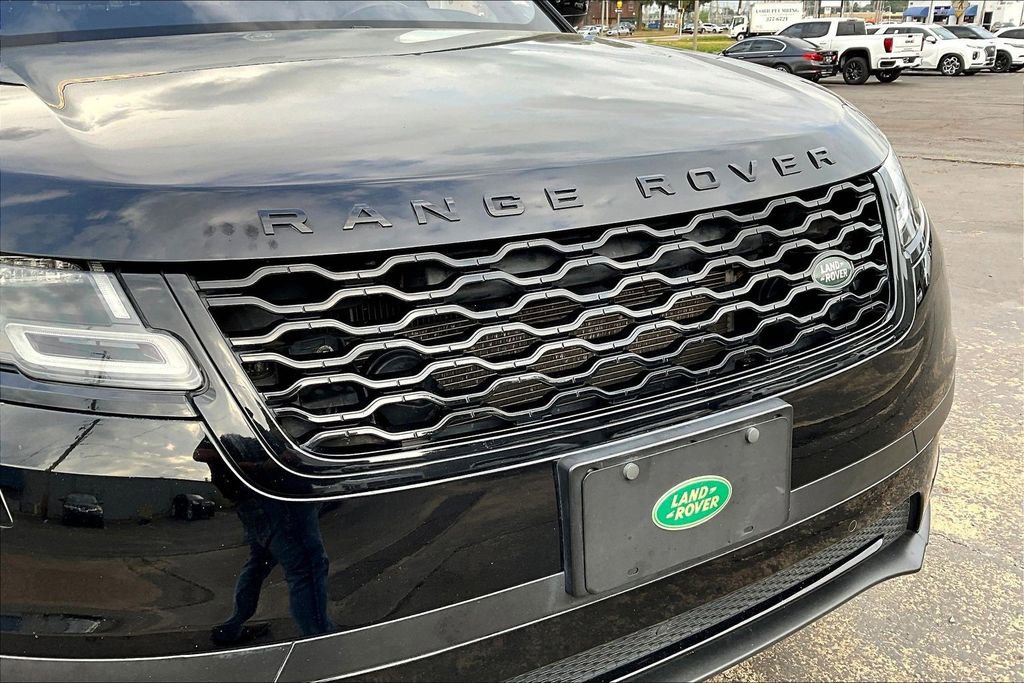 Used 2019 Land Rover Range Rover Velar S AWD/4WD image 33