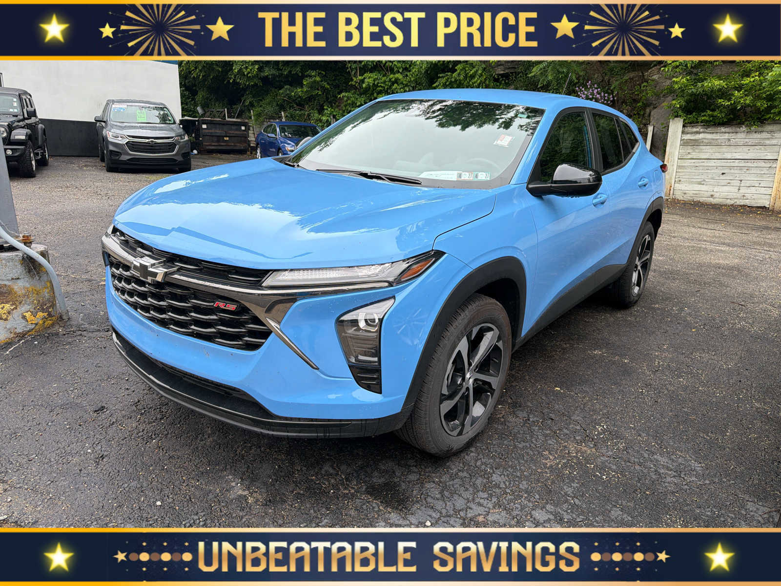 Used 2024 Chevrolet Trax RS FWD image 1
