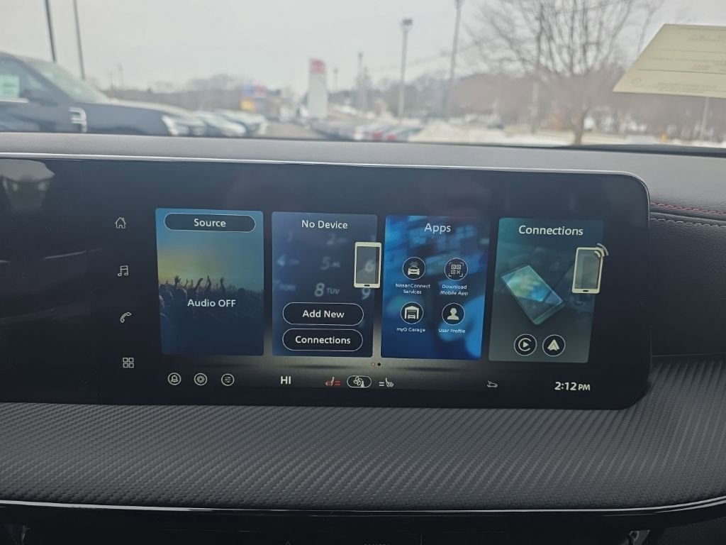 New 2026 Nissan Kicks SR w/ Cold Weather Package image 24