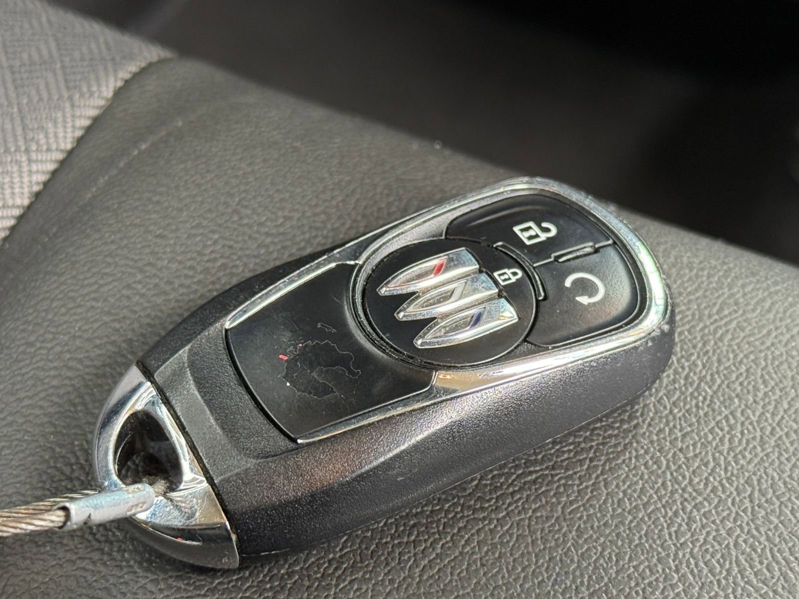 Used 2025 Buick Encore GX Preferred FWD image 25
