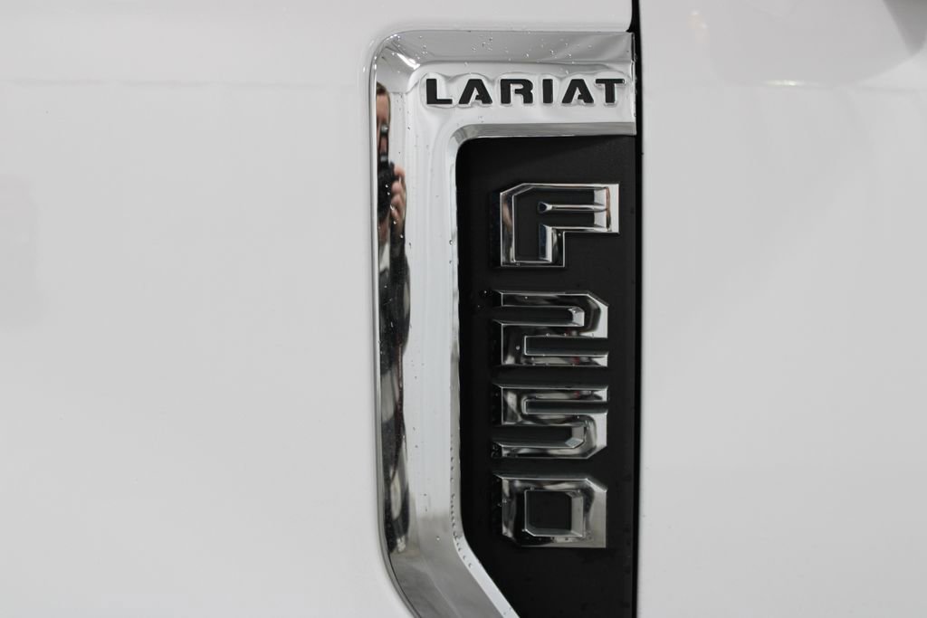 Used 2021 Ford F250 Lariat image 16