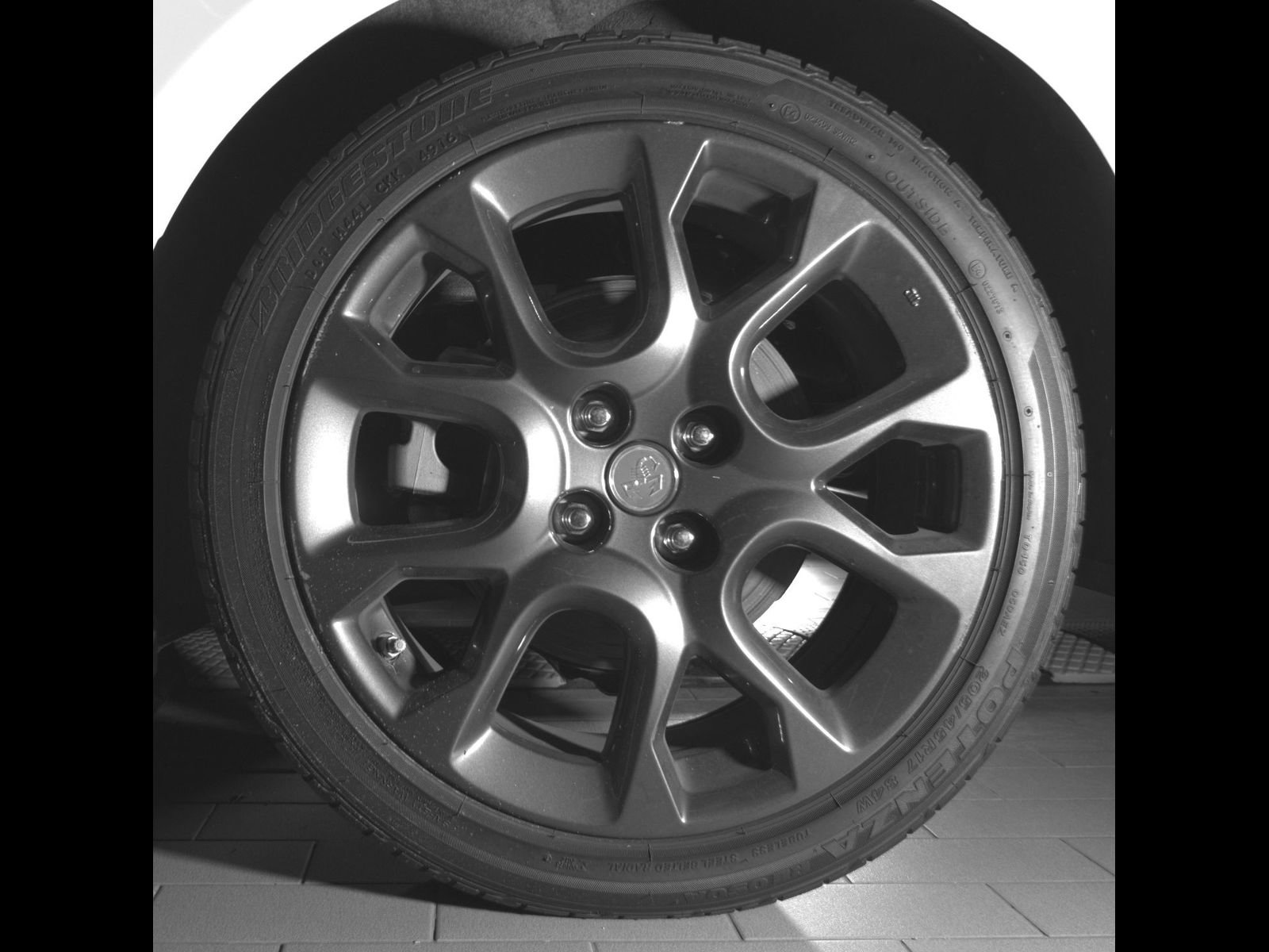 Used 2017 FIAT 124 Spider Abarth RWD image 13