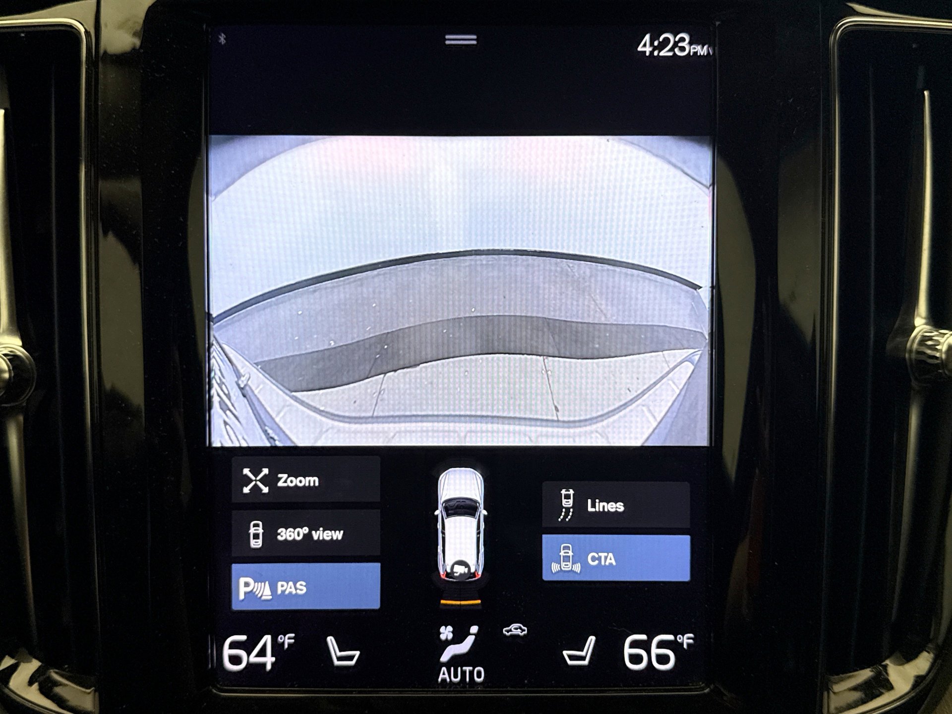 Used 2021 Volvo XC60 T5 Inscription w/ Protection Package Premier image 11