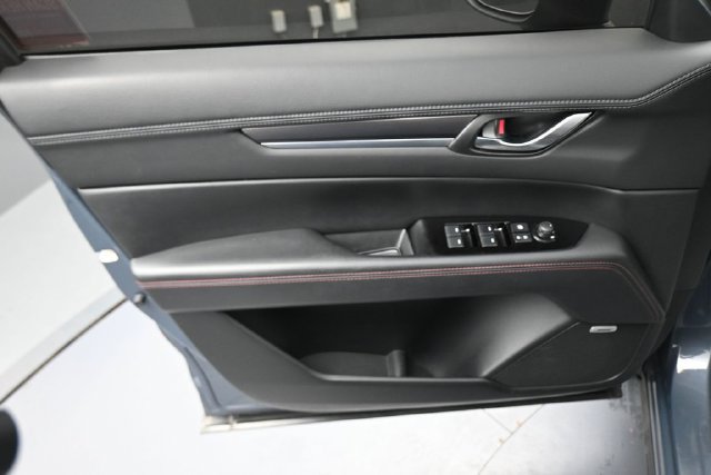 Used 2025 MAZDA CX-5 Carbon Edition AWD/4WD image 27