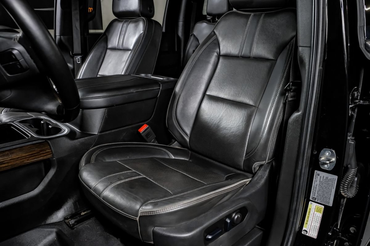 Used 2023 Chevrolet Silverado 3500 High Country w/ Technology Package AWD/4WD image 30