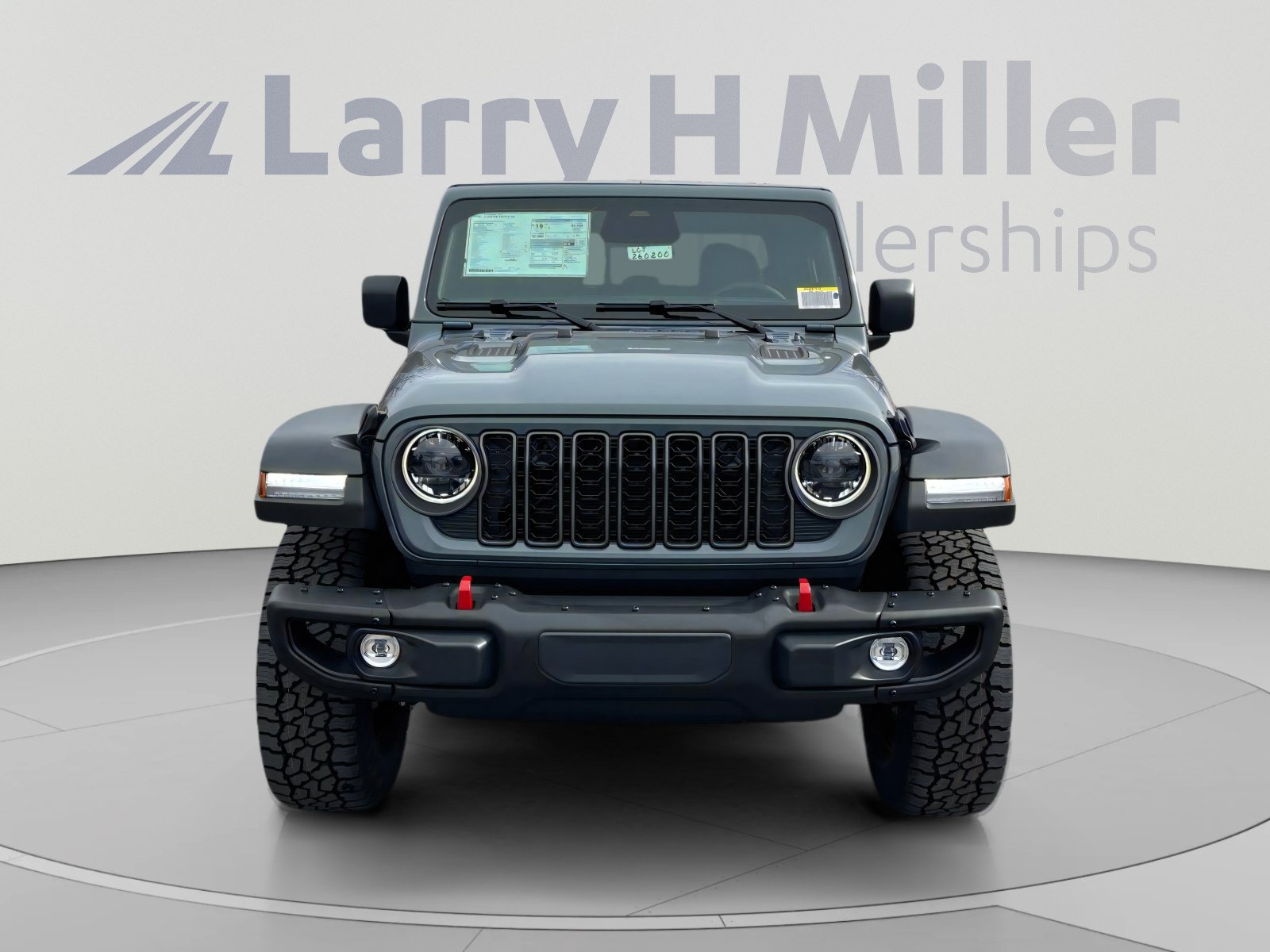 New 2026 Jeep Gladiator Rubicon w/ Steel Bumper Group AWD/4WD image 8