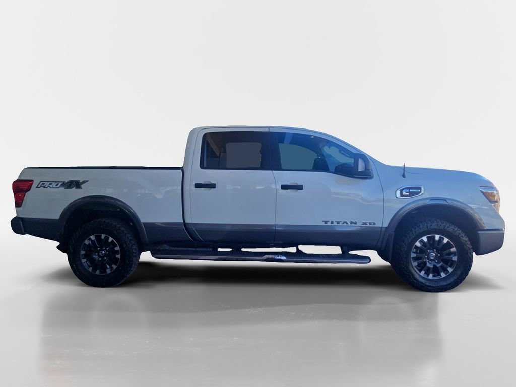 Used 2019 Nissan Titan PRO-4X w/ Pro-4x Convenience Package image 7