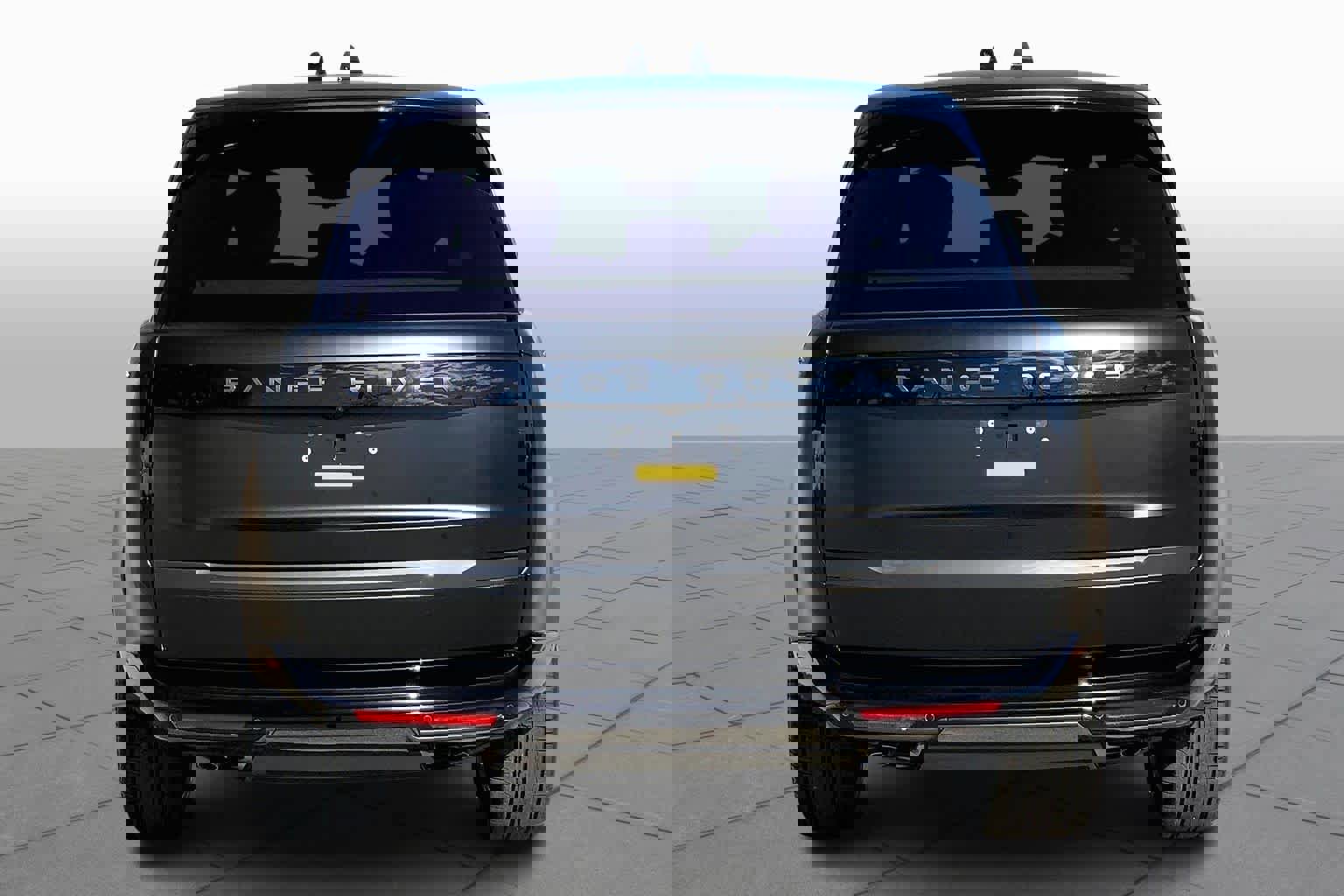 New 2026 Land Rover Range Rover SE image 4