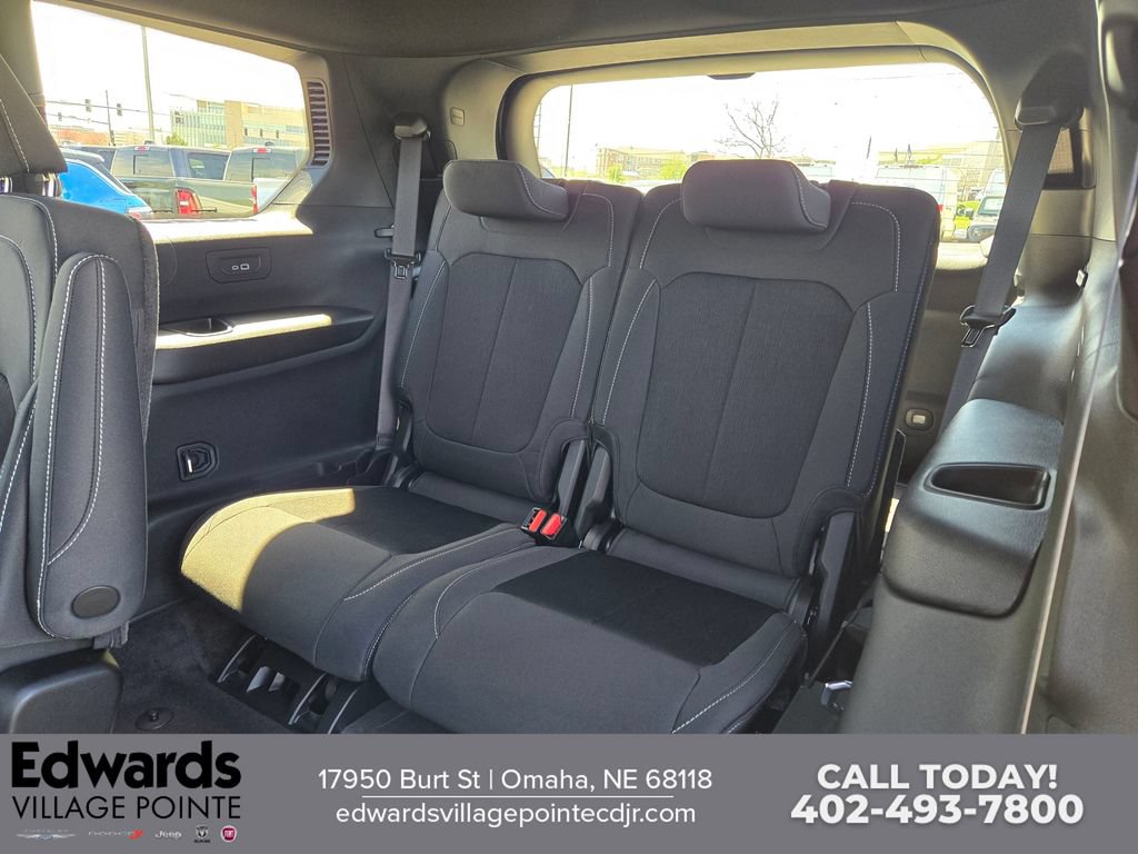 New 2026 Jeep Grand Cherokee L Laredo AWD/4WD image 29