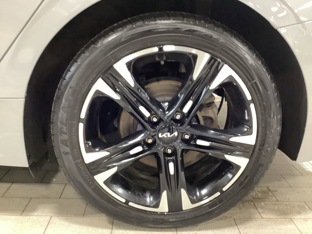 Used 2023 Kia K5 GT-Line image 26