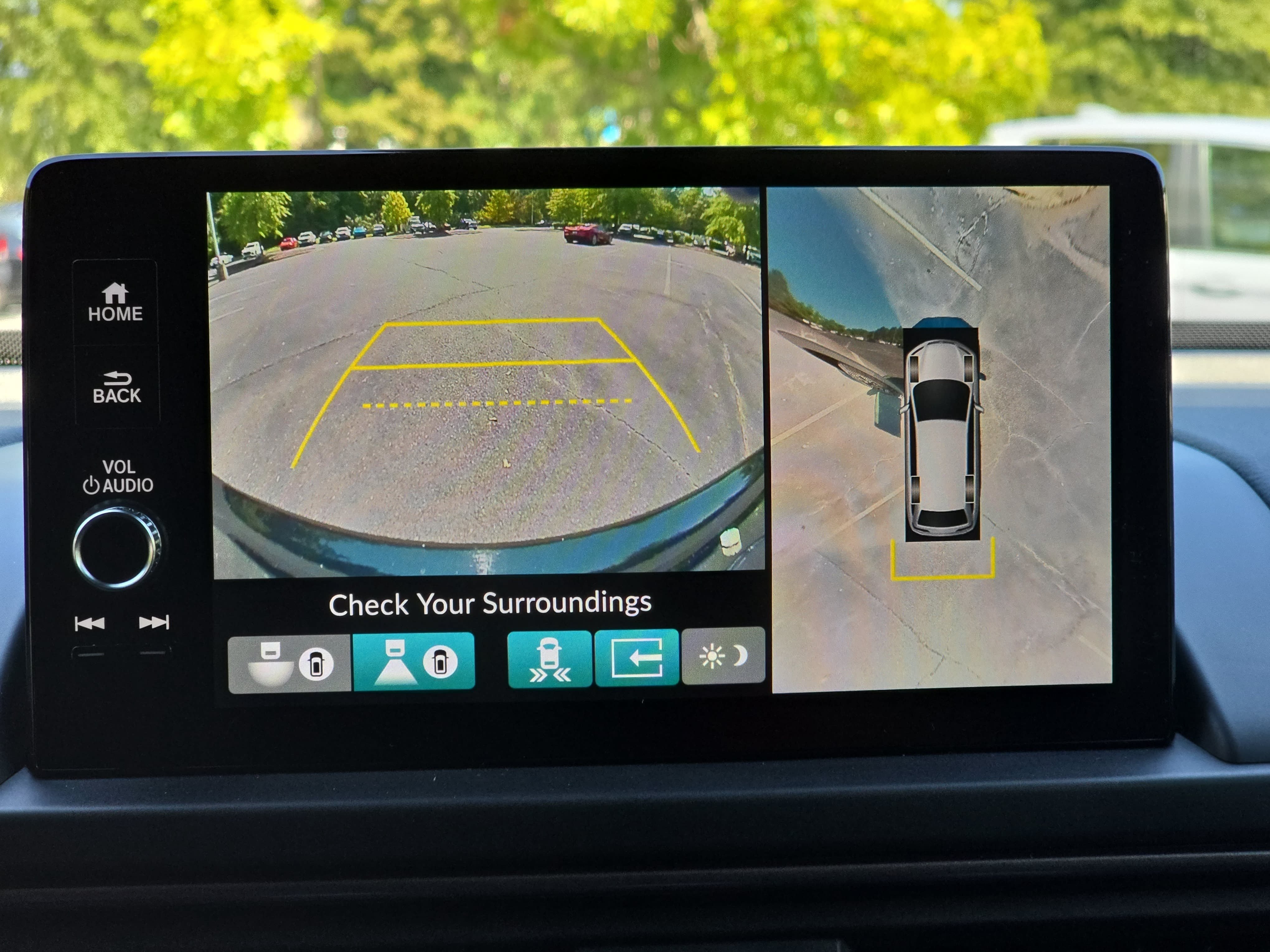 Certified 2025 Honda Pilot TrailSport image 24