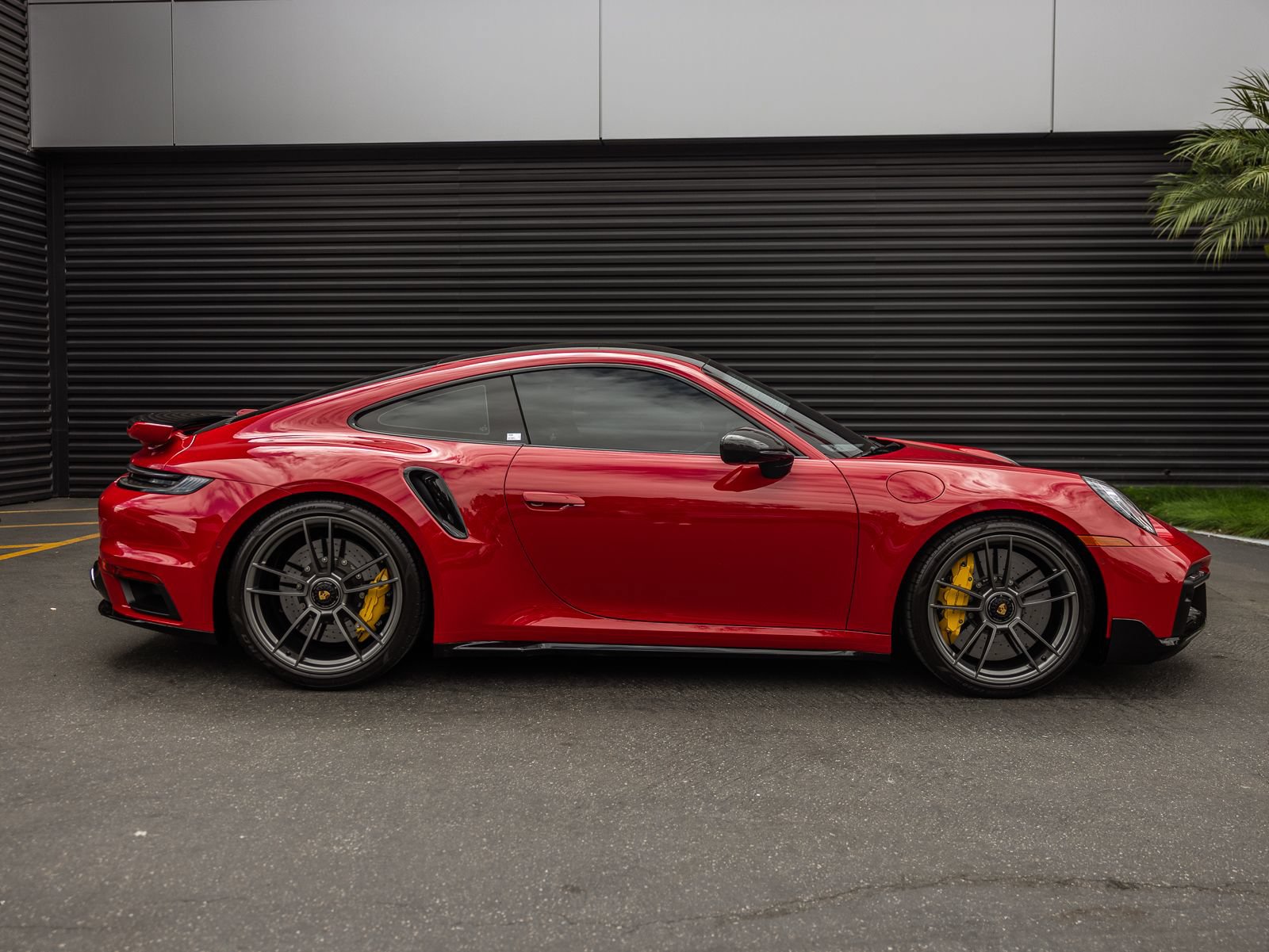 Certified 2025 Porsche 911 Turbo S AWD/4WD image 10