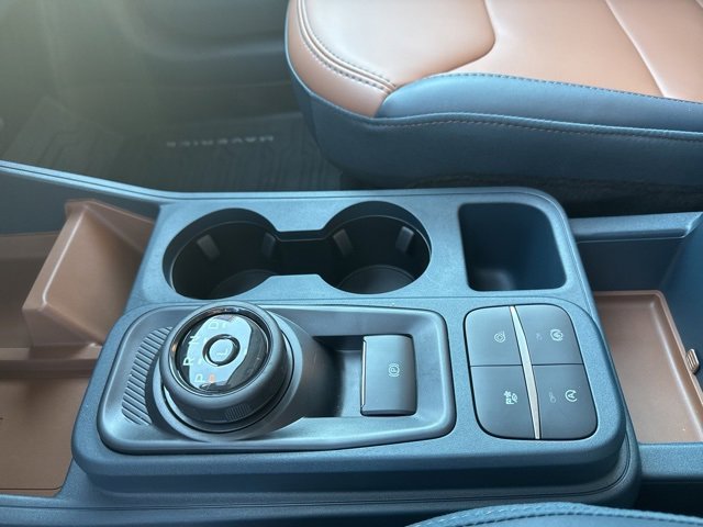 Used 2024 Ford Maverick Lariat image 19
