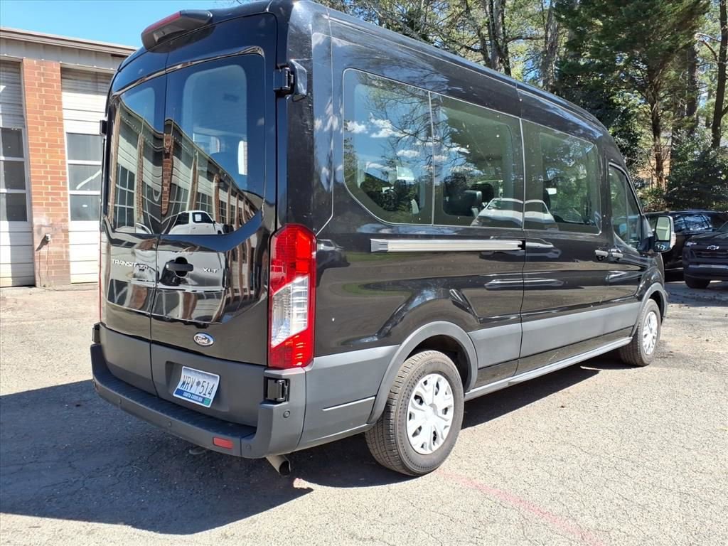 Used 2023 Ford Transit 350 XLT image 23