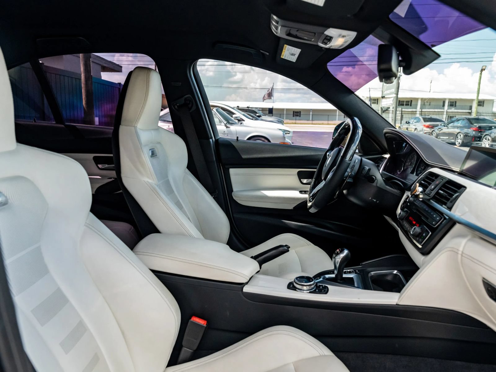 Used 2015 BMW M3 RWD image 41