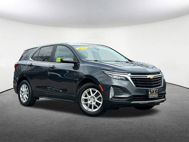 Used 2022 Chevrolet Equinox LT image 2