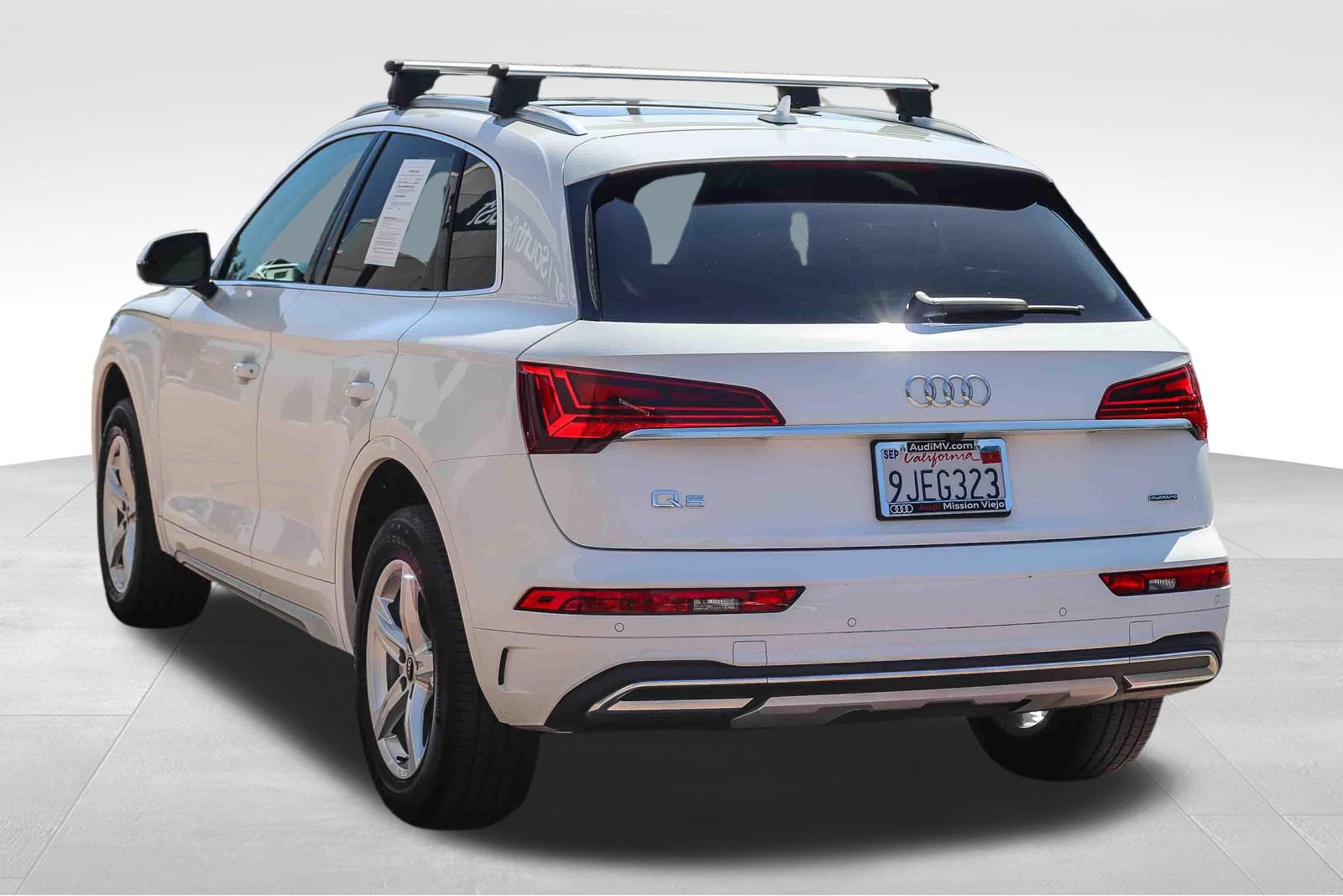 Certified 2023 Audi Q5 Premium w/ Convenience Package AWD/4WD image 5