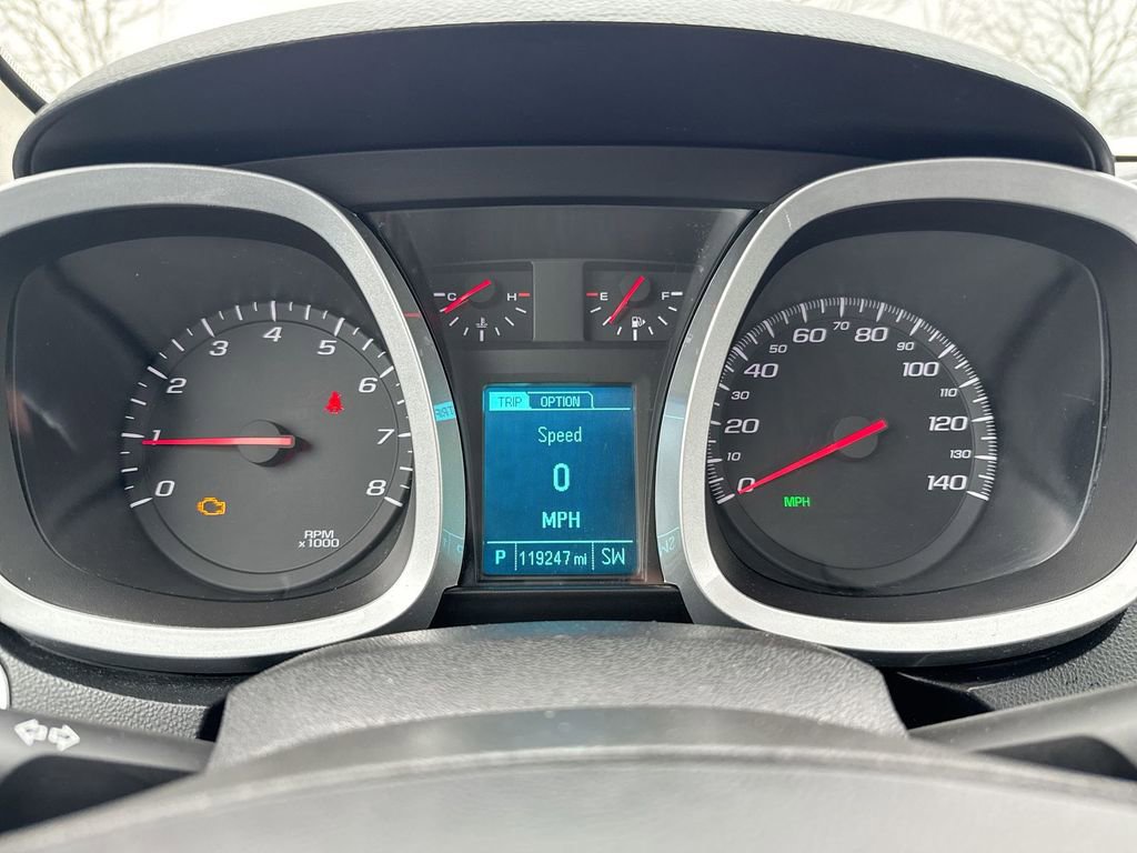 Used 2016 Chevrolet Equinox LS image 11