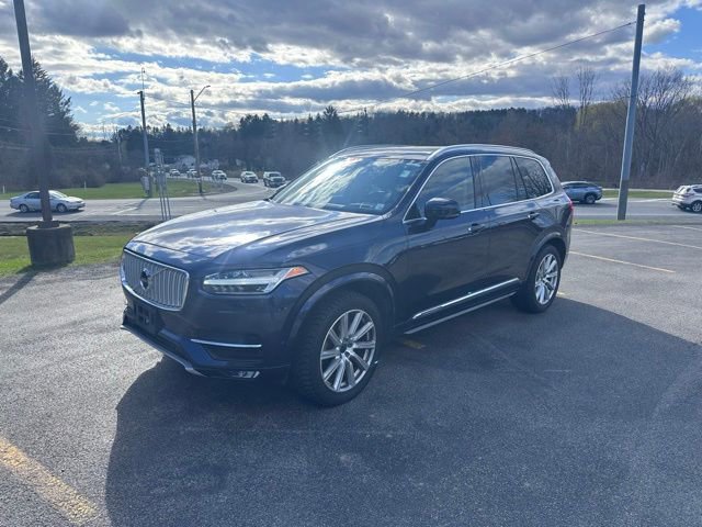 Used 2017 Volvo XC90 T6 Inscription w/ Vision Package image 7