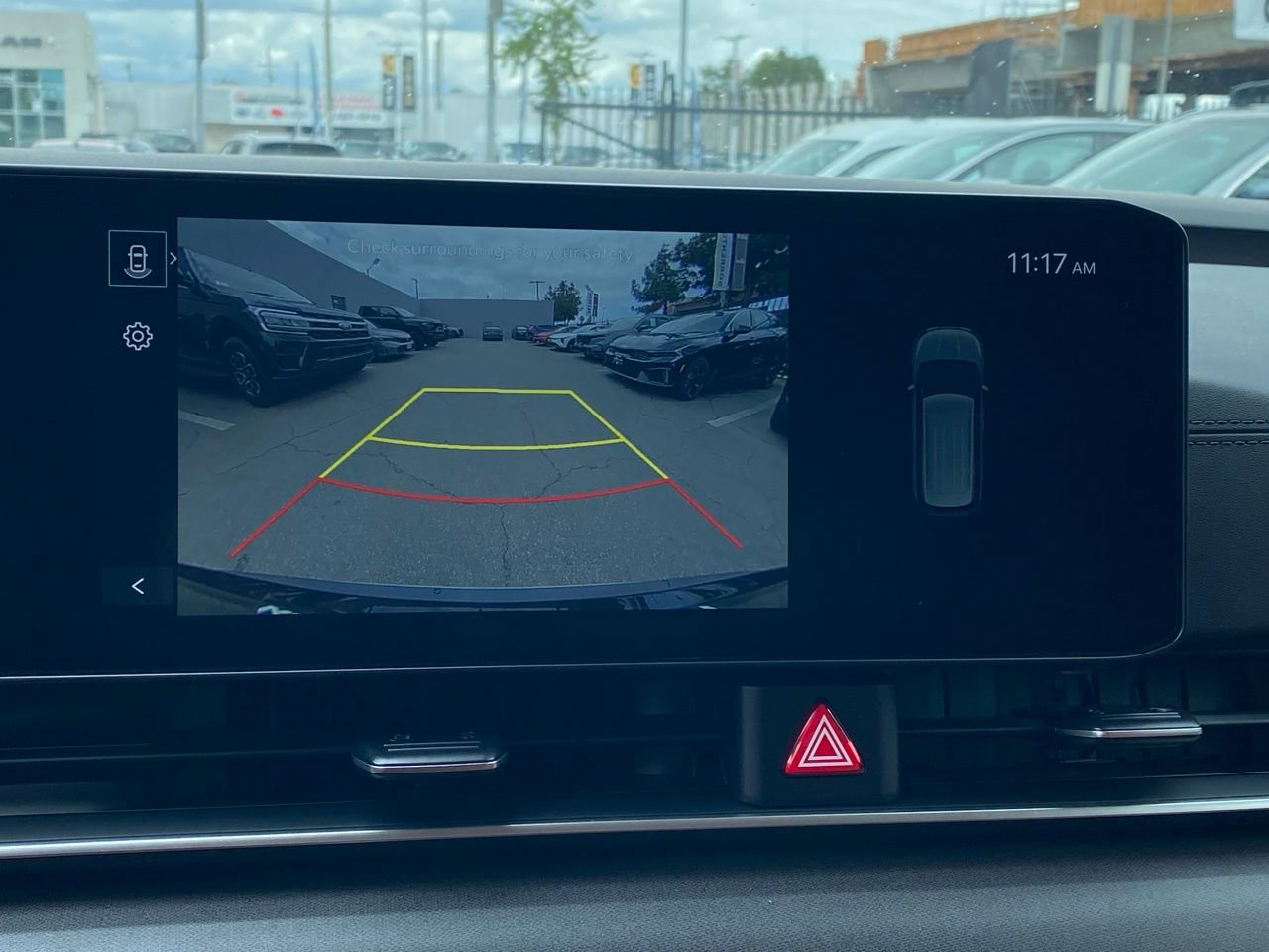 New 2026 Kia Carnival EX FWD image 22