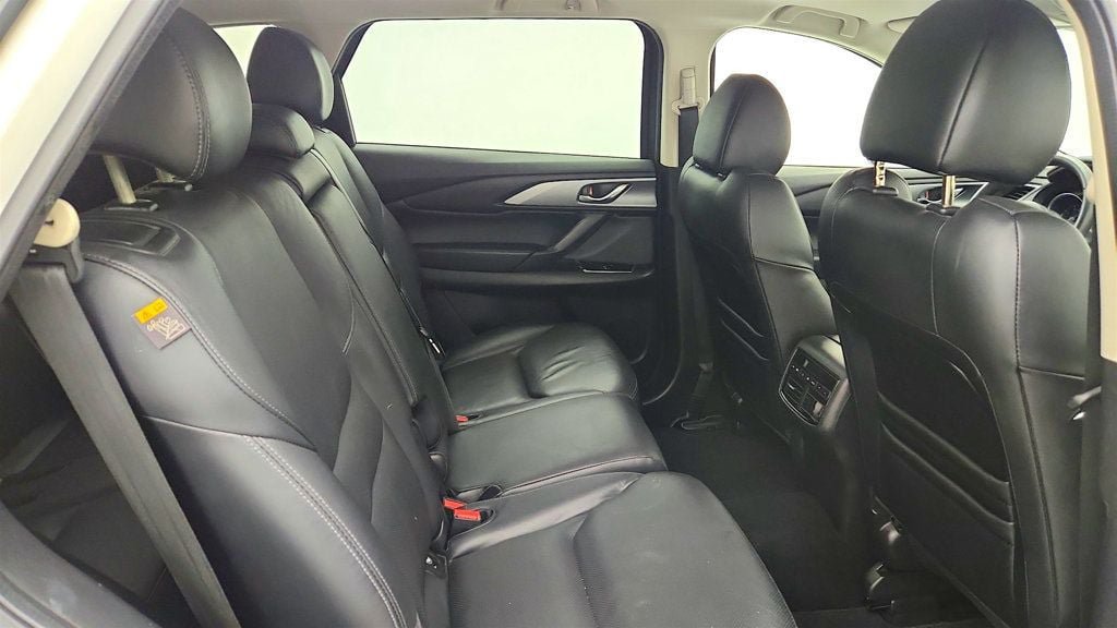 Used 2023 MAZDA CX-9 Touring Plus AWD/4WD image 24