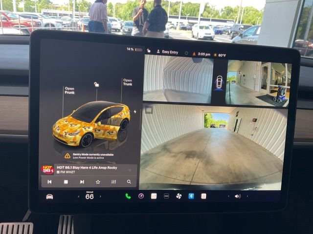 Used 2024 Tesla Model Y Performance AWD/4WD image 12