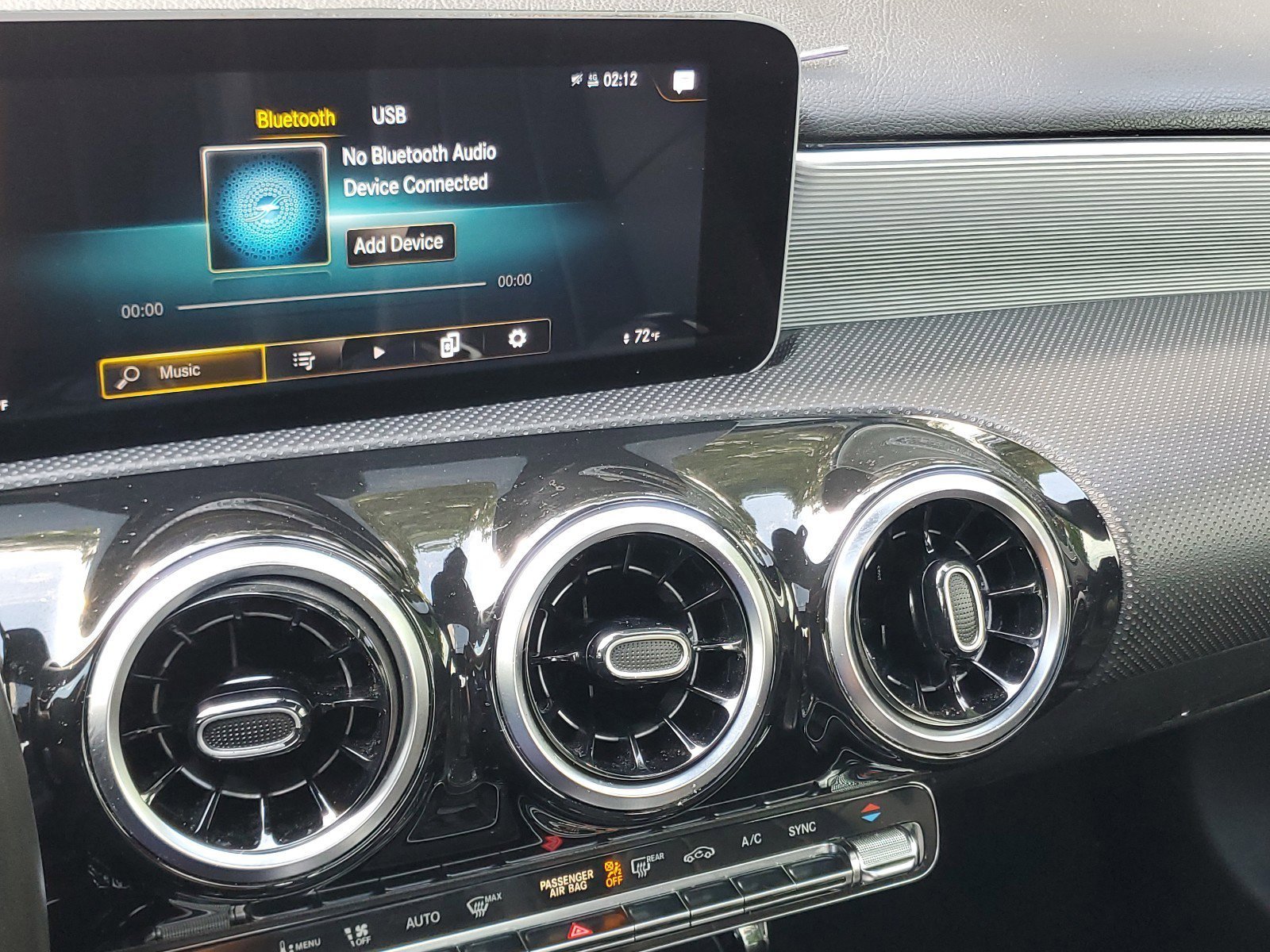 Used 2020 Mercedes-Benz A 220 4MATIC w/ Premium Package image 25