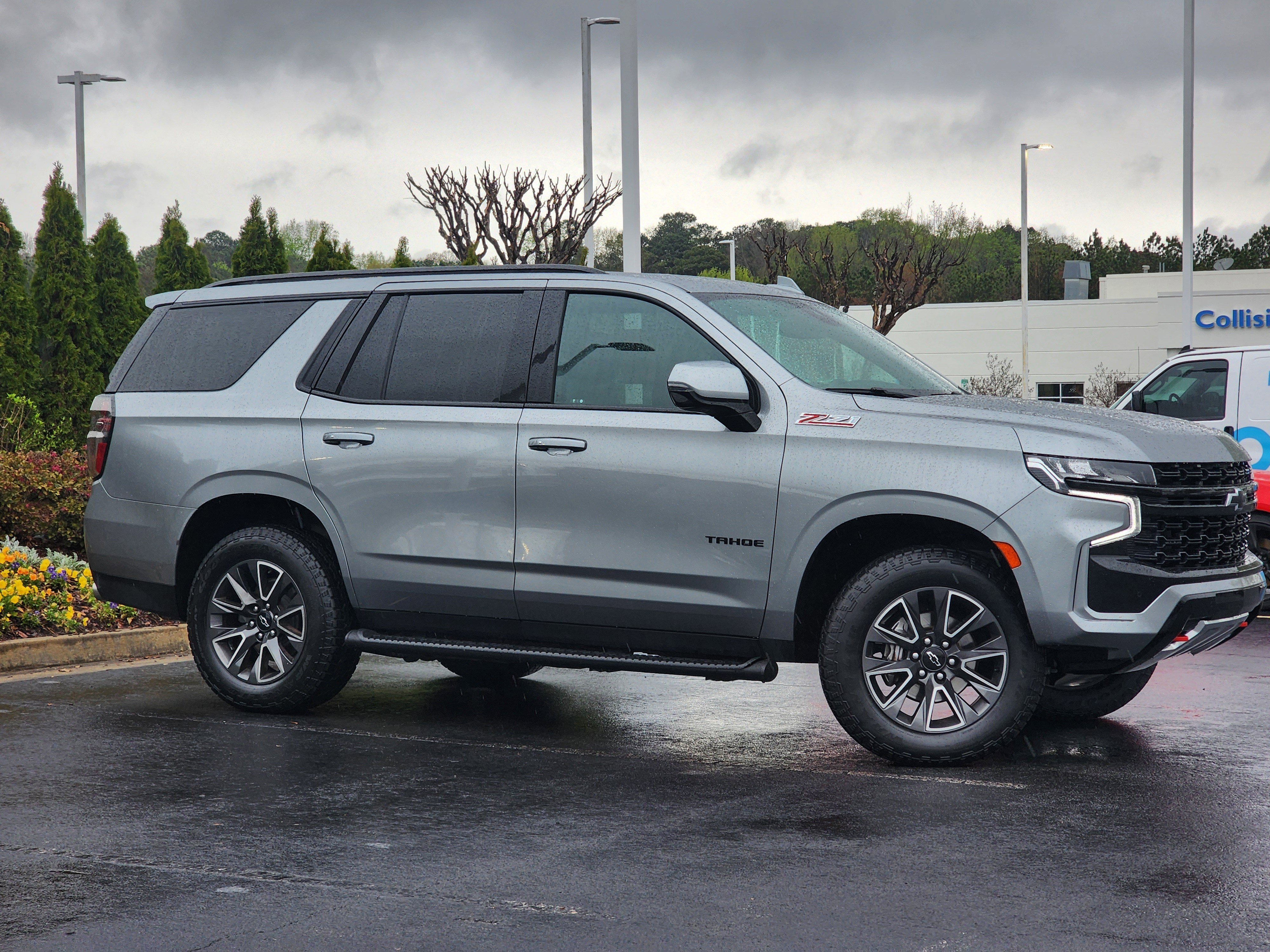 Used 2023 Chevrolet Tahoe Z71 w/ Off-Road Capability Package image 3