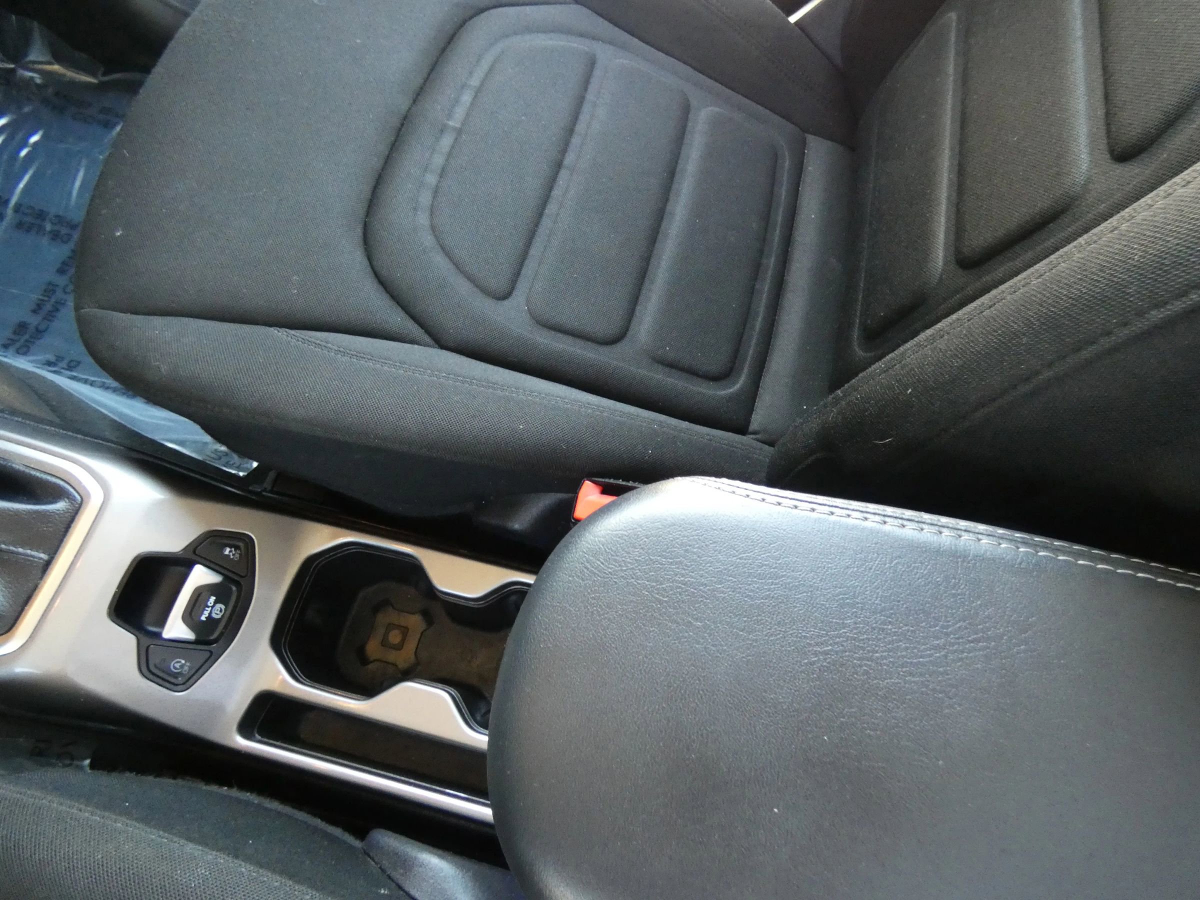 Used 2022 Jeep Renegade Latitude image 64