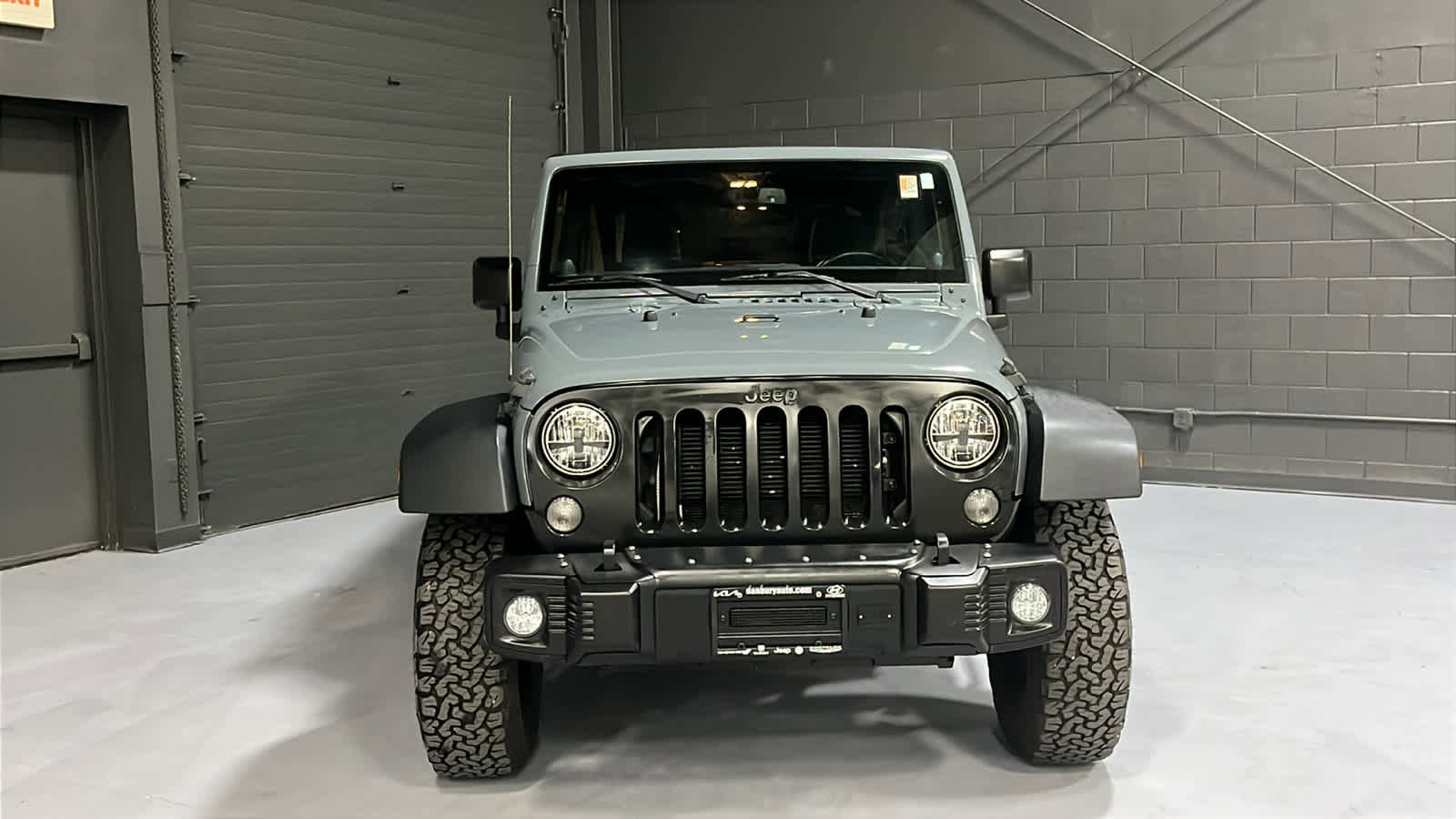 Used 2014 Jeep Wrangler Unlimited Sport w/ Quick Order Package 24S AWD/4WD image 2