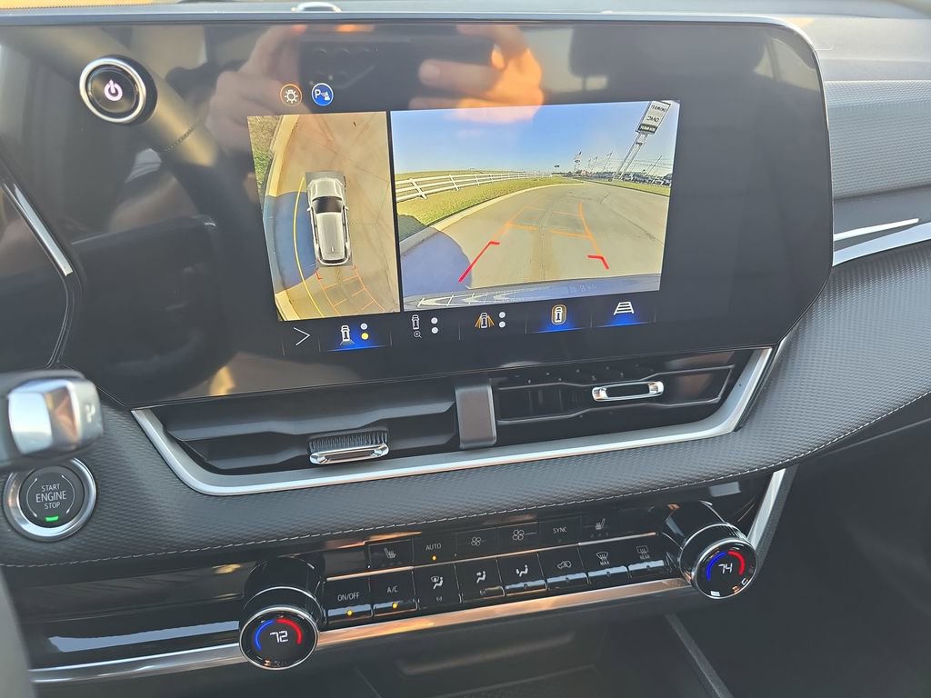 New 2026 Chevrolet Equinox LT image 24