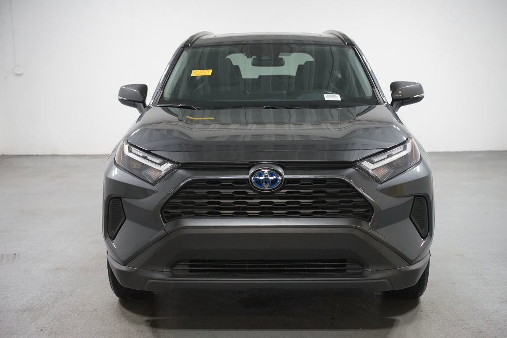 Used 2024 Toyota RAV4 XLE w/ Convenience Package video 2