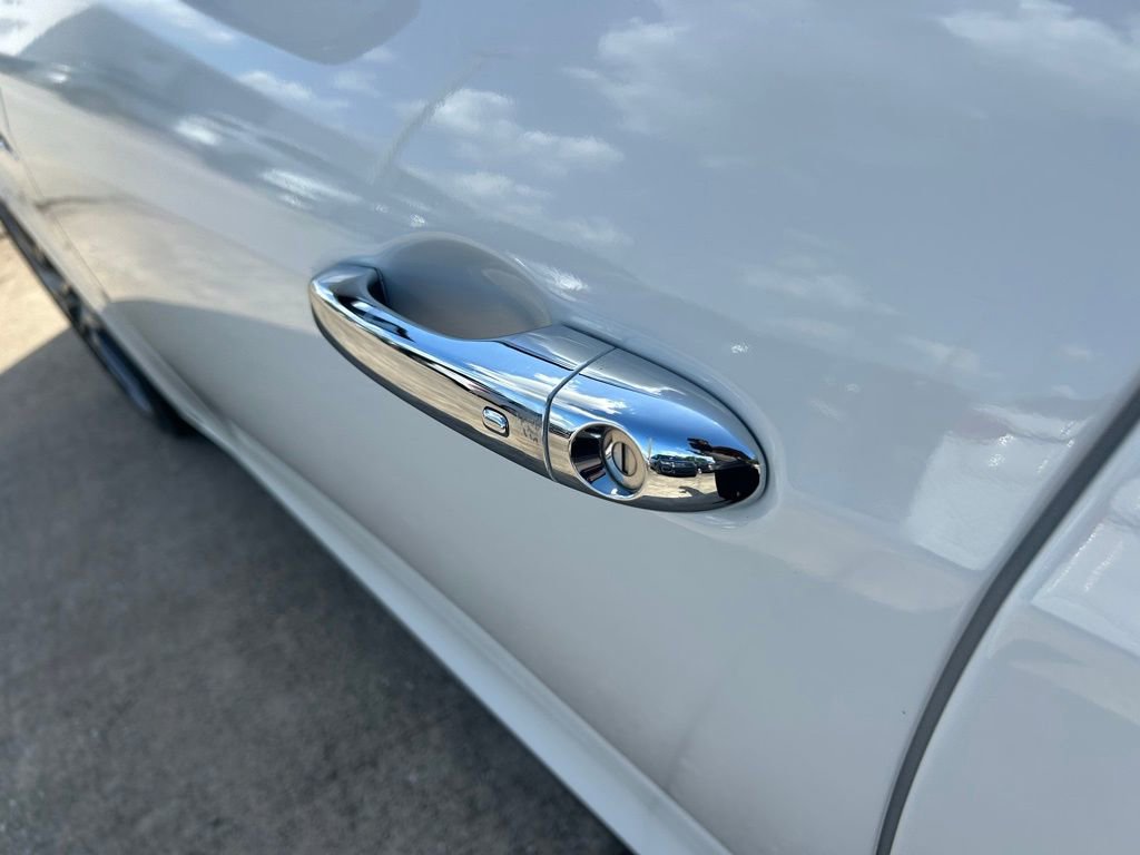 Used 2016 Maserati Ghibli S image 27