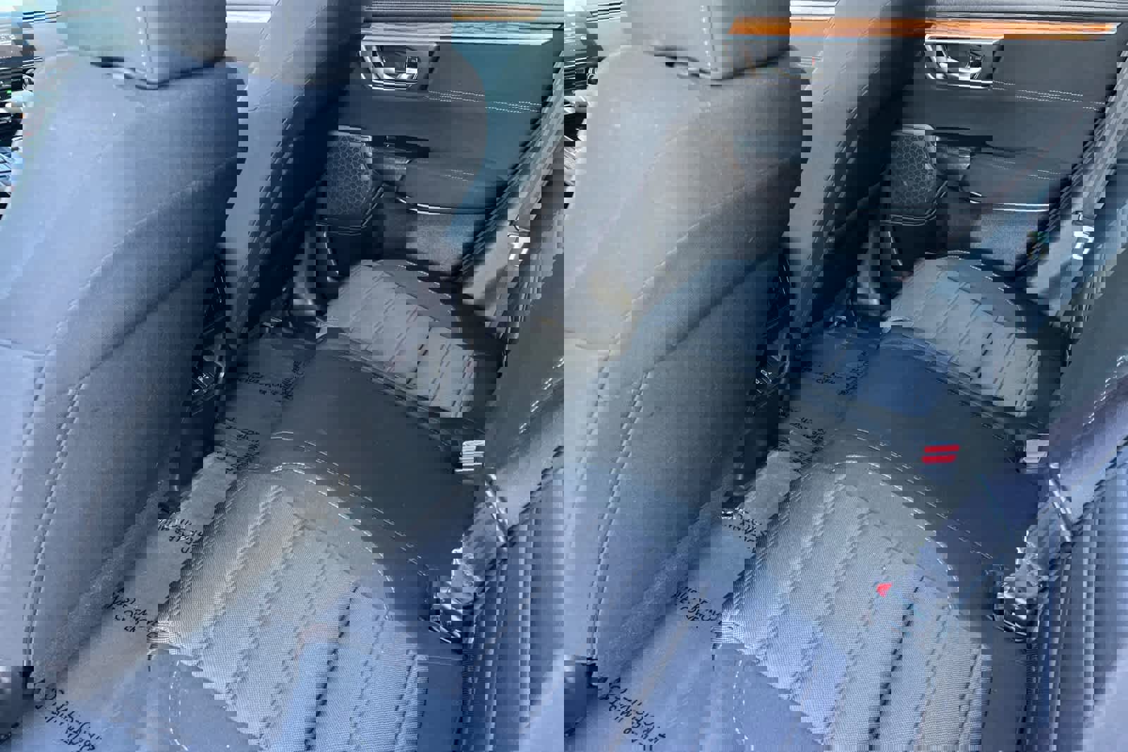 Used 2018 Honda CR-V EX image 4