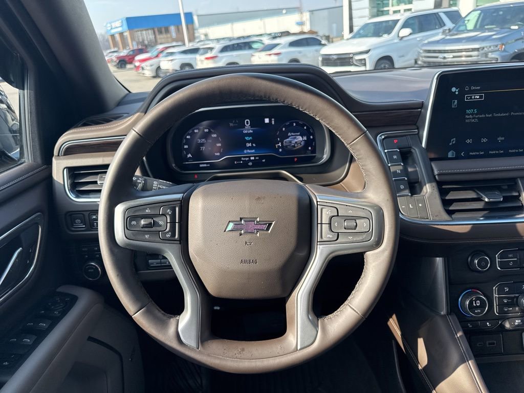 Used 2023 Chevrolet Suburban Z71 w/ Luxury Package image 17