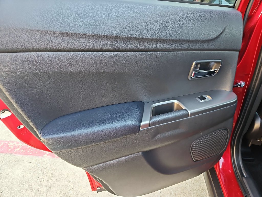 Used 2025 Mitsubishi Outlander Sport AWD image 27