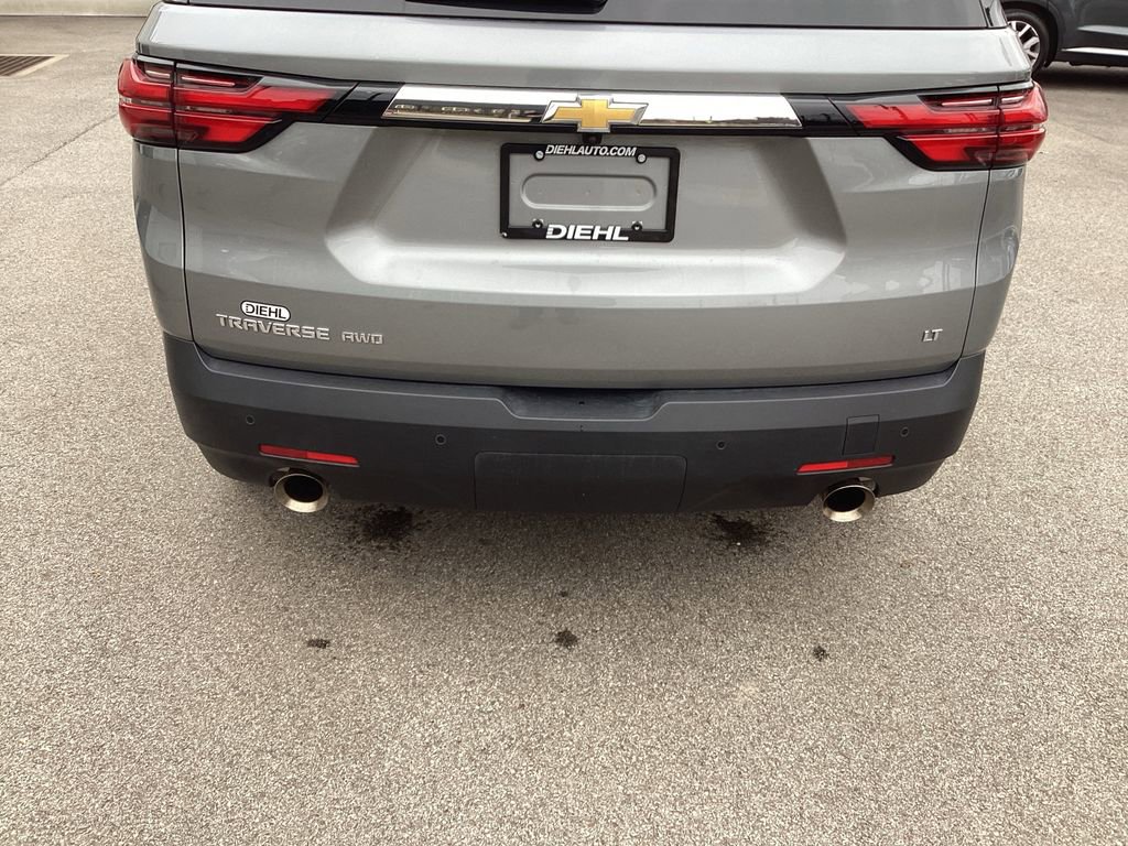 Used 2023 Chevrolet Traverse LT image 21