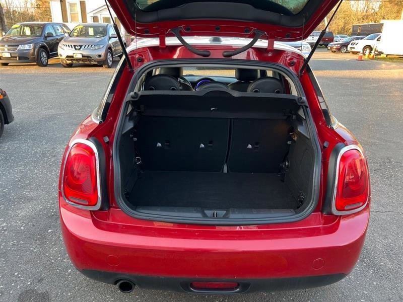 Used 2015 MINI Cooper 4-Door Hardtop FWD image 10