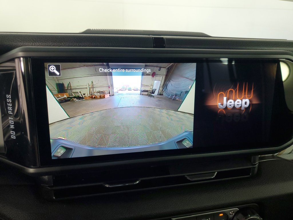 New 2026 Jeep Gladiator Sport AWD/4WD image 24