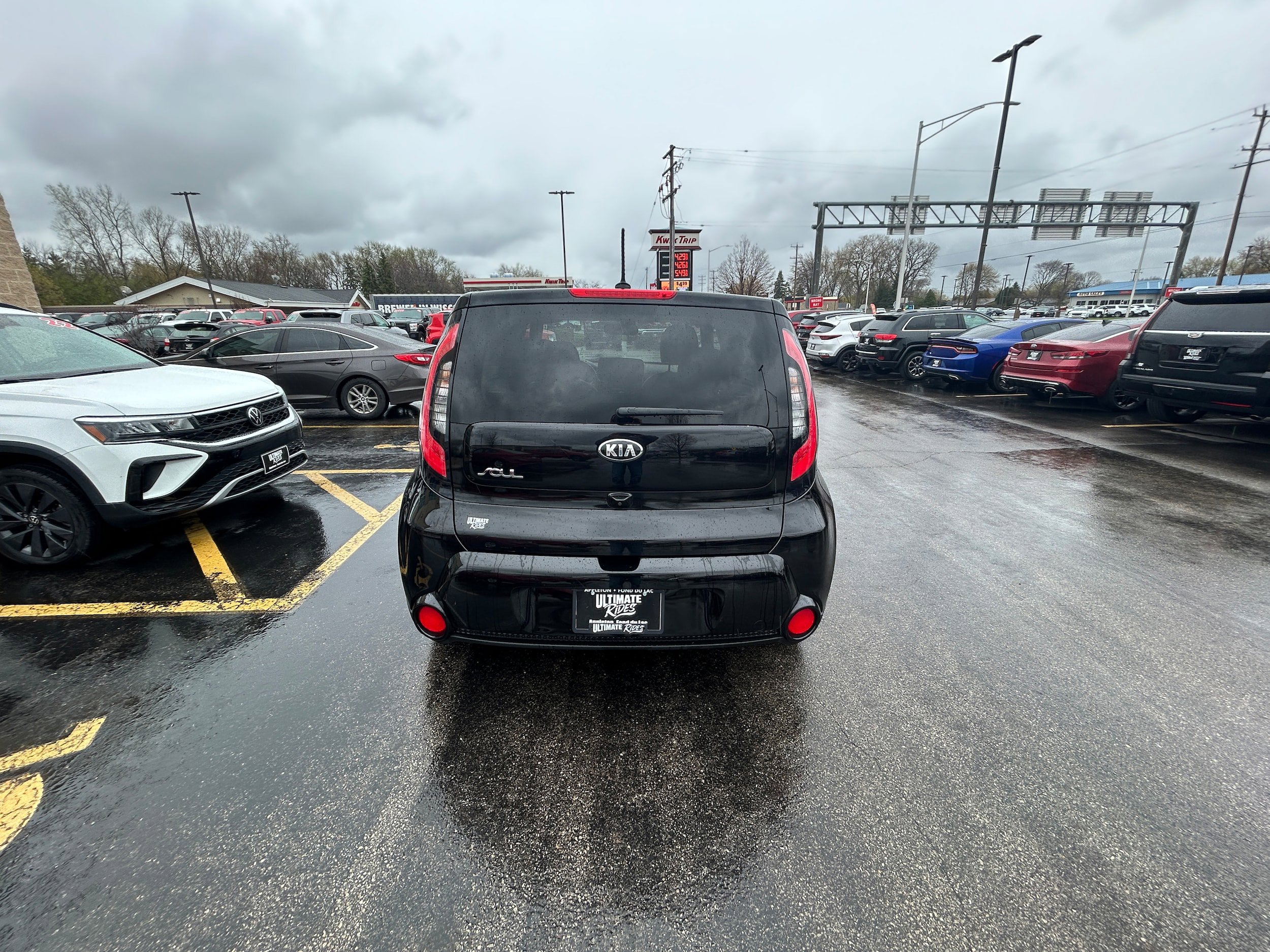 Used 2016 Kia Soul ! w/ Premium Package FWD image 4