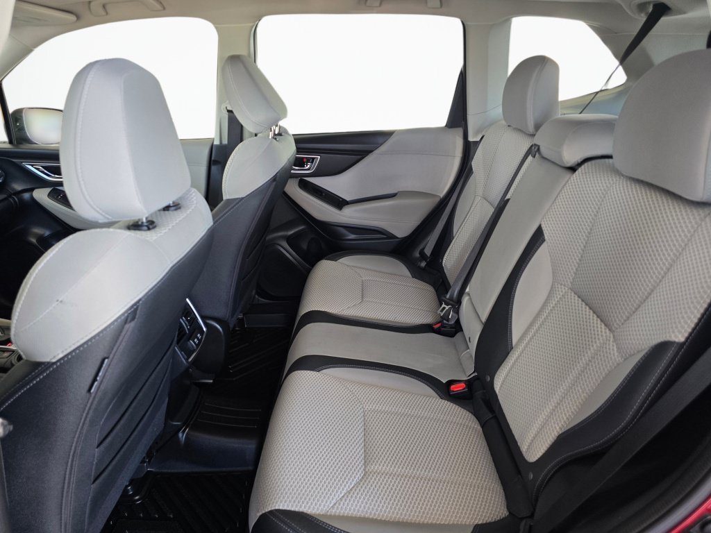 Used 2022 Subaru Forester Premium AWD/4WD image 38