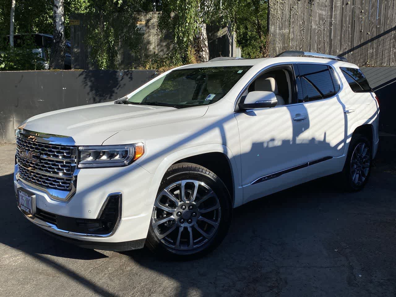 Used 2022 GMC Acadia Denali w/ Denali Ultimate Package