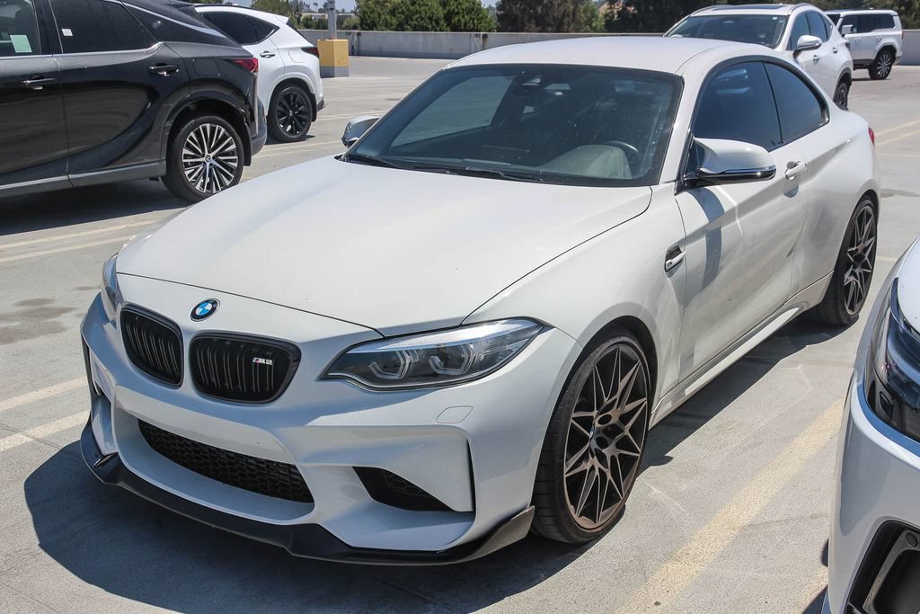 Used 2018 BMW M2 RWD image 3