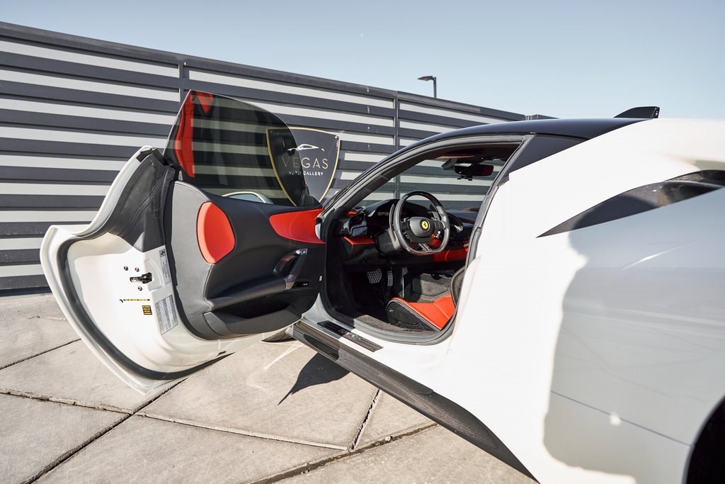 Used 2022 Ferrari SF90 Stradale image 38