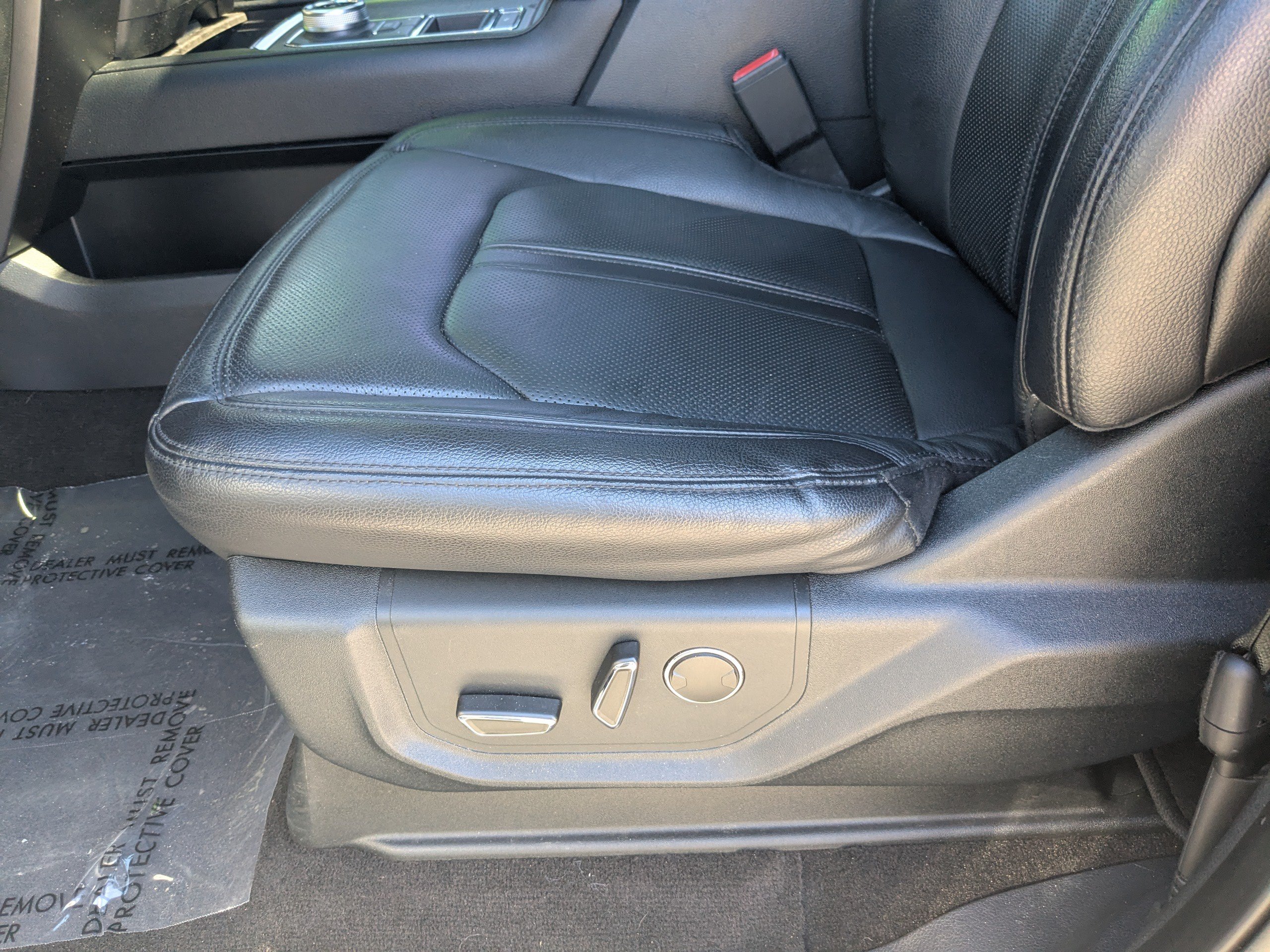 Used 2020 Ford Expedition Max Limited w/ Equipment Group 301A RWD image 21