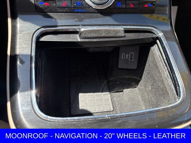 Used 2023 Lincoln Nautilus Reserve AWD/4WD image 27