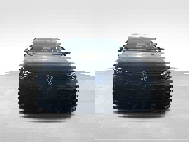 New 2026 Volkswagen Golf 2.0T image 2